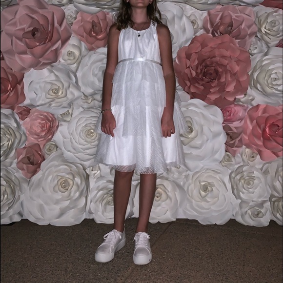 Flower Girl Dress with Heart Detail - Picture 4 of 14